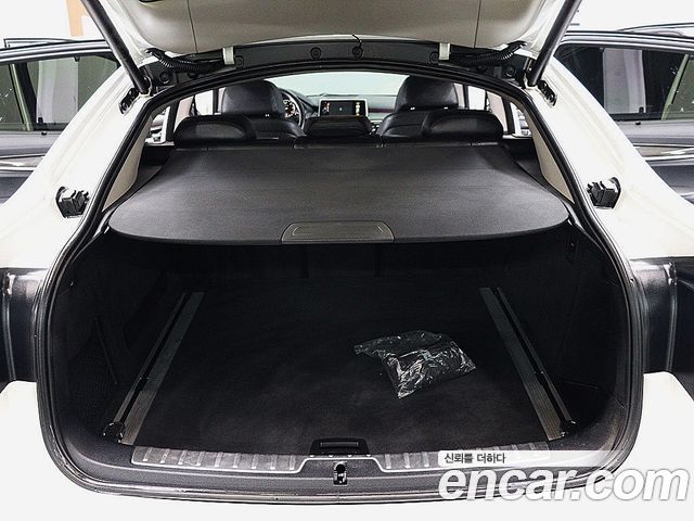 BMW X6 (F16) xDrive 40d 2015 — фото 23