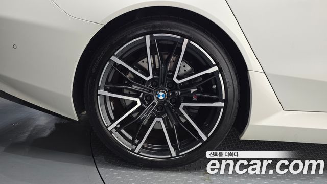 BMW M5 (G90) M5 Sedan 2025 — фото 5