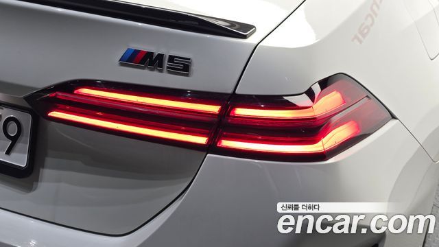 BMW M5 (G90) M5 Sedan 2025 — фото 23