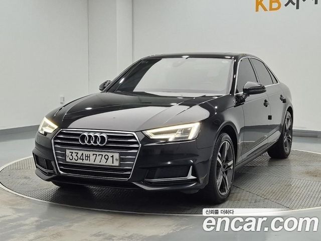 Audi A4 (B9) 40 TFSI Premium