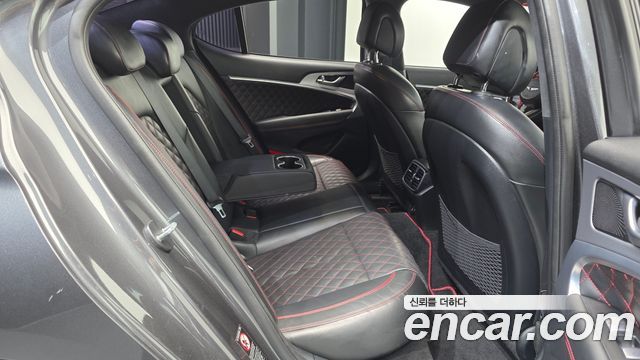 Genesis G70 2.0T AWD Sport Package 2018 — фото 12