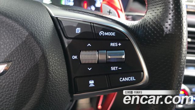 Genesis G70 2.0T AWD Sport Package 2018 — фото 17