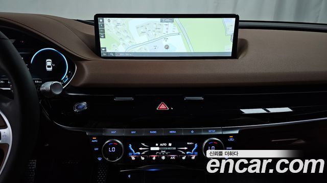 Genesis G80 (RG3) Gasoline 2.5 Turbo AWD 2024 — фото 12