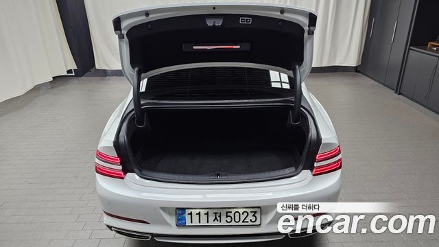 Genesis G80 (RG3) Gasoline 2.5 Turbo AWD 2024 — фото 17
