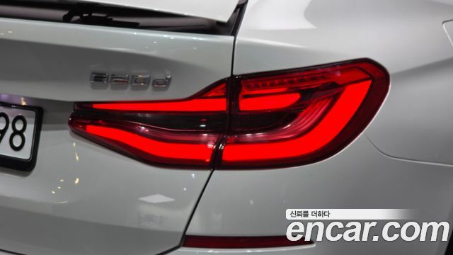BMW 6 Series GT (G32) 620d xDrive M Sport 2020 — фото 23