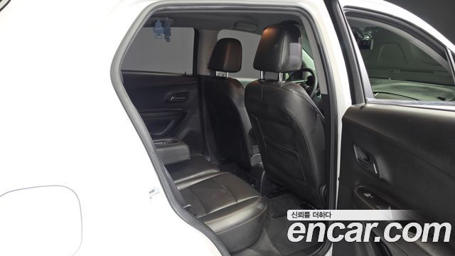 Chevrolet Trax 1.4 Premier 2020 — фото 11
