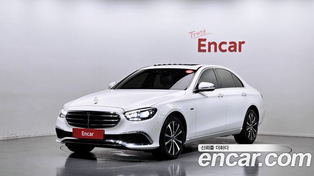 Mercedes-Benz E-Class (W213) E300e 4MATIC Exclusive