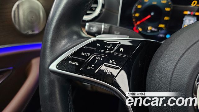 Mercedes-Benz E-Class (W213) E300e 4MATIC Exclusive 2021 — фото 18