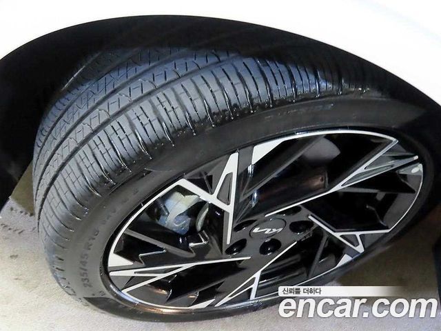 Kia K5 (III) 1.6 Turbo Noblesse 2025 — фото 5
