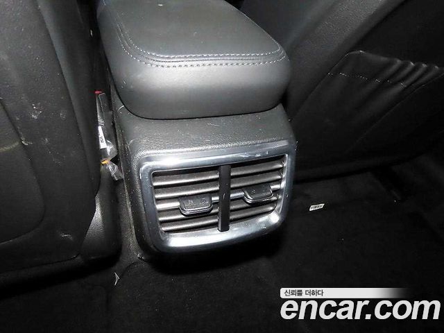 Kia K5 (III) 1.6 Turbo Noblesse 2025 — фото 21