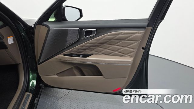 Kia K8 Hybrid Signature 2023 — фото 24