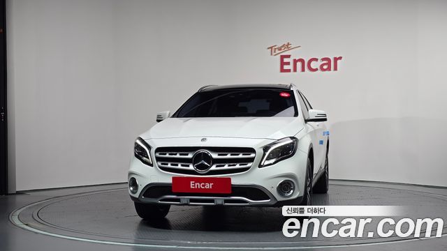 Mercedes-Benz GLA-Class (X156) GLA220 Premium 2019 — фото 3