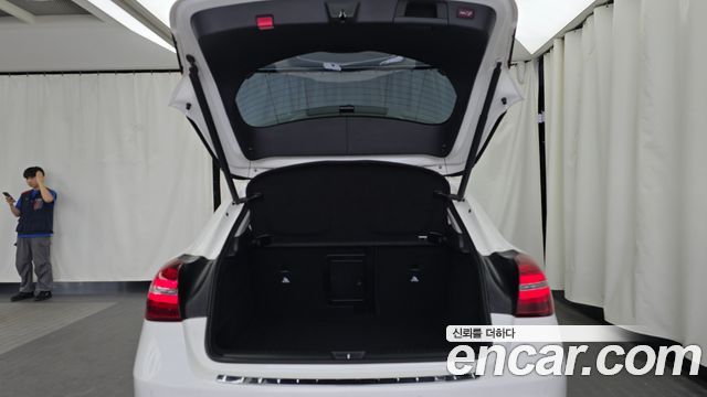 Mercedes-Benz GLA-Class (X156) GLA220 Premium 2019 — фото 20