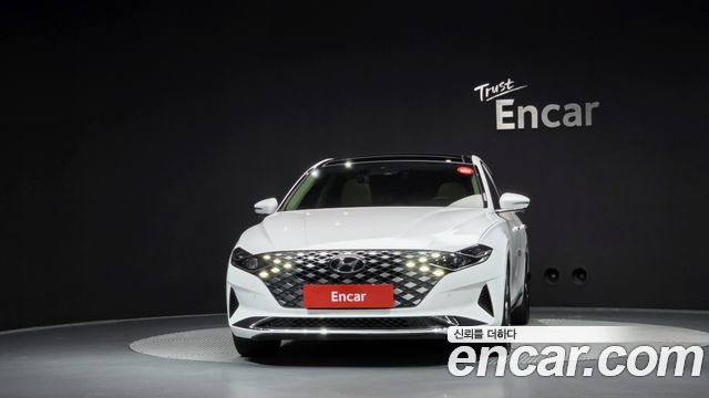 Hyundai Grandeur (IG) 2.5 Le Blanc 2023 — фото 3