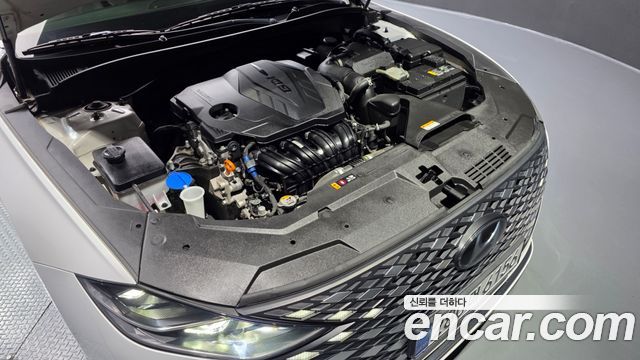 Hyundai Grandeur (IG) 2.5 Le Blanc 2023 — фото 6