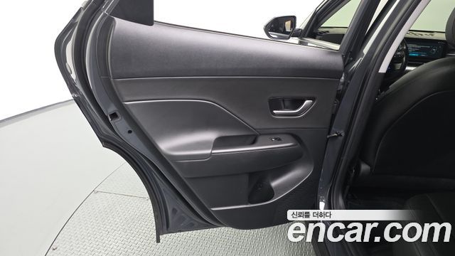 Hyundai Kona (SX2) Gasoline 2.0 2WD Modern 2024 — фото 25
