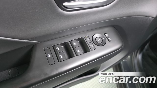 Hyundai Kona (SX2) Gasoline 2.0 2WD Modern 2024 — фото 29