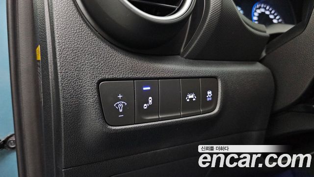 Hyundai Kona Diesel 1.6 2WD Premium 2020 — фото 17