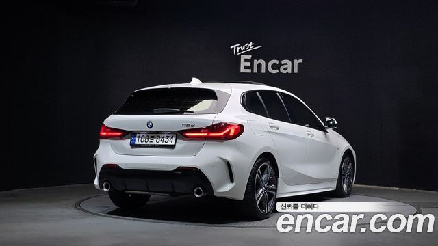 BMW 1 Series (F40) 118d M Sport 2021 — фото 2