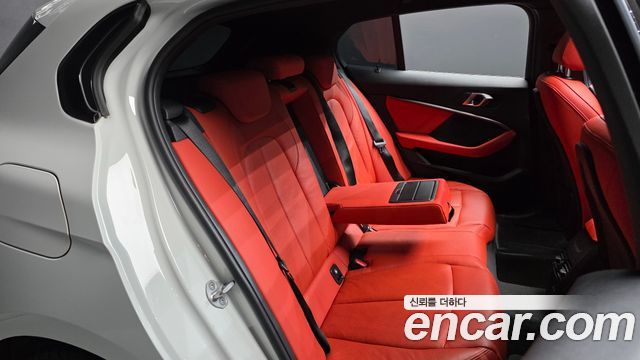 BMW 1 Series (F40) 118d M Sport 2021 — фото 15