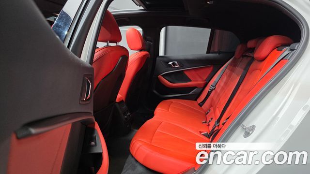 BMW 1 Series (F40) 118d M Sport 2021 — фото 16