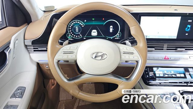 Hyundai Grandeur Hybrid (IG) Calligraphy 2022 — фото 13