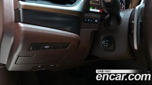 Lexus ES300h (VII) Luxury Plus 2019 — фото 30