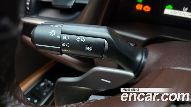 Lexus ES300h (VII) Luxury Plus 2019 — фото 31