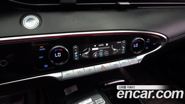 Genesis GV70 2.5T Gasoline 2WD 2021 — фото 19