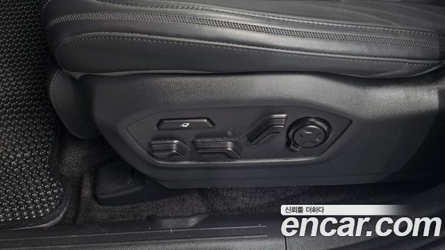 Hyundai Santa Fe (MX5) HEV 1.6 2WD Calligraphy 2024 — фото 31