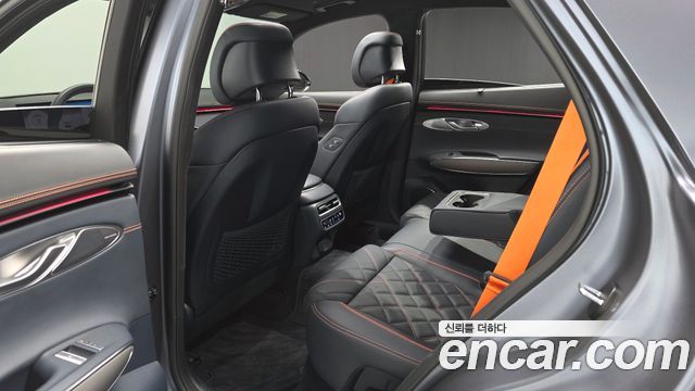 Genesis GV70 2.5T Gasoline AWD 2025 — фото 11