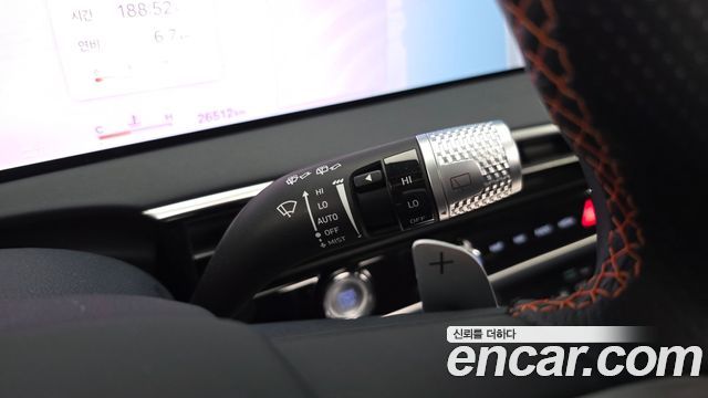 Genesis GV70 2.5T Gasoline AWD 2025 — фото 30
