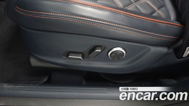 Genesis GV70 2.5T Gasoline AWD 2025 — фото 34