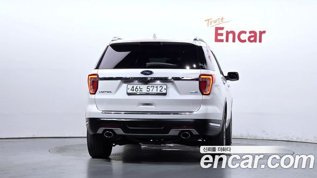 Ford Explorer 2.3 Limited 4WD 5th 2018 — фото 4