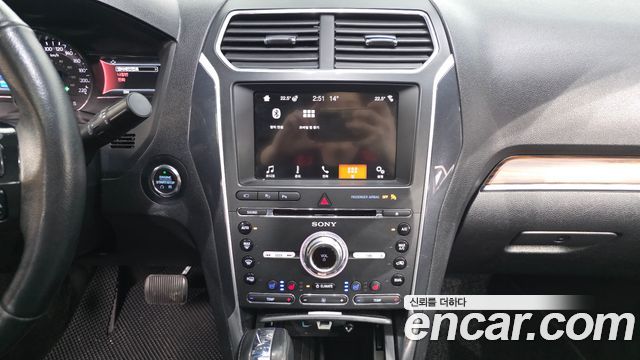 Ford Explorer 2.3 Limited 4WD 5th 2018 — фото 14