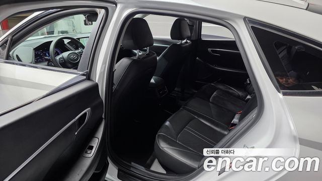 Hyundai Sonata (DN8) 2.0 LPG(rental car) Style 2020 — фото 19