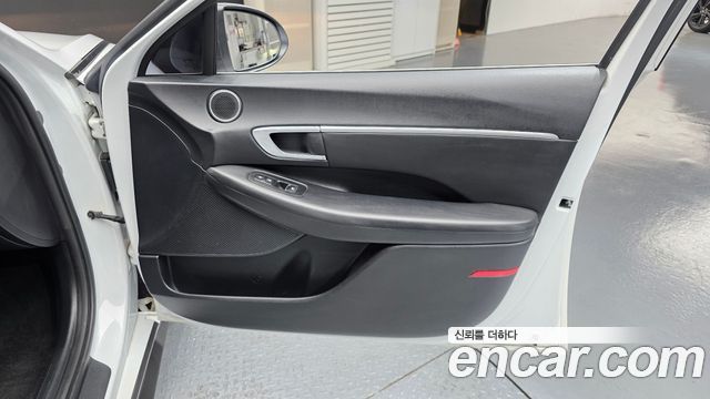 Hyundai Sonata (DN8) 2.0 LPG(rental car) Style 2020 — фото 25