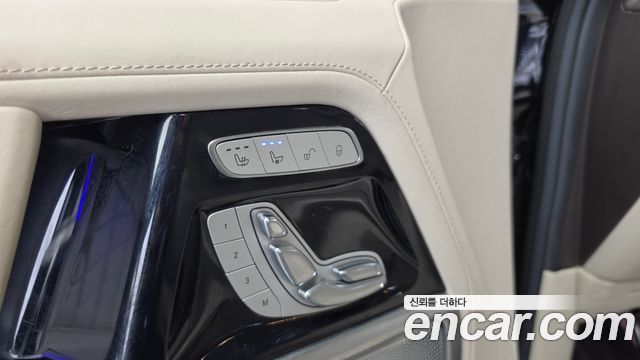 Mercedes-Benz G-Class (W463b) AMG G63 2021 — фото 29