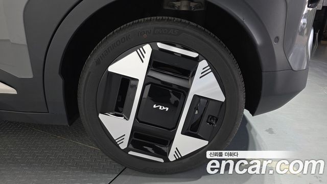 Kia EV3 Long Range 2WD Earth 2025 — фото 21