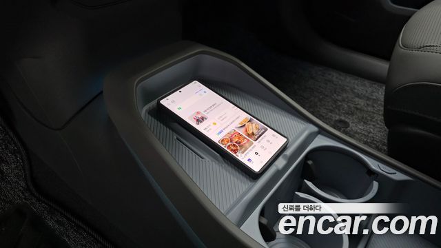 Kia EV3 Long Range 2WD Earth 2025 — фото 37