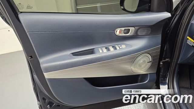 Hyundai Nexo Premium 2023 — фото 24