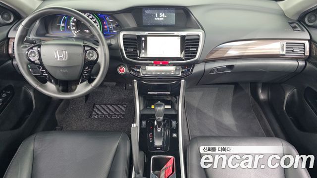 Honda Accord 2.0 Hybrid 9th 2017 — фото 7