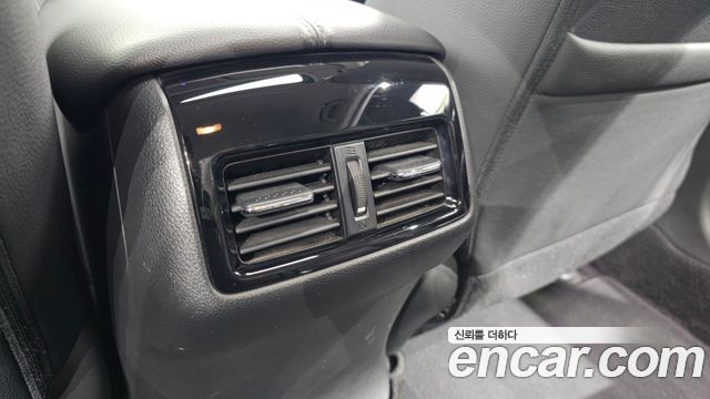 Honda Accord 2.0 Hybrid 9th 2017 — фото 20