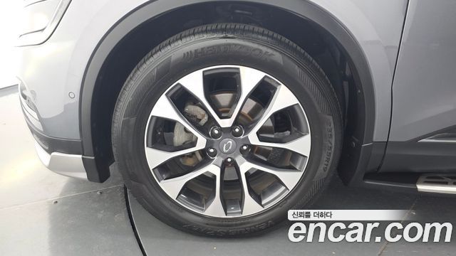 Renault Korea QM6 Diesel 4WD RE Signature 2019 — фото 5