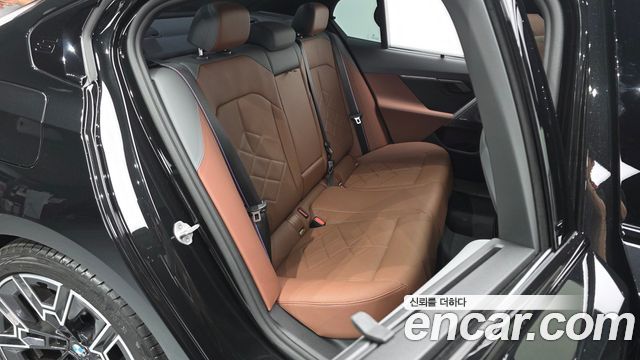 BMW 5 Series (G60) 530i xDrive M Sport Pro Special Edition 2026 — фото 12
