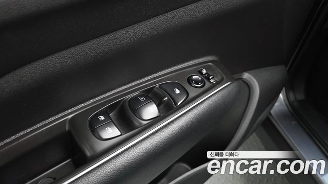 Renault Korea QM6 Gasoline 2WD LE 2019 — фото 34
