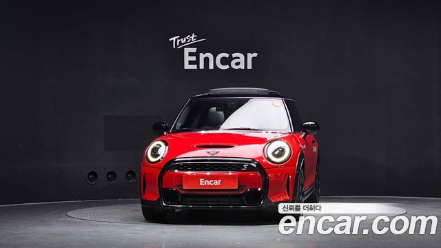 MINI Cooper S Classic Third Generation 2023 — фото 3