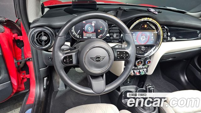 MINI Cooper S Classic Third Generation 2023 — фото 18