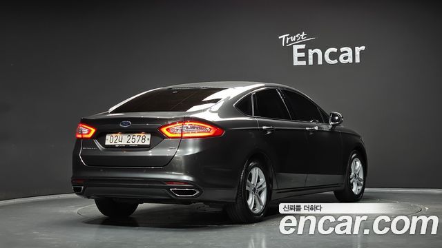 Ford Mondeo (IV) 2.0 Trend 2017 — фото 2