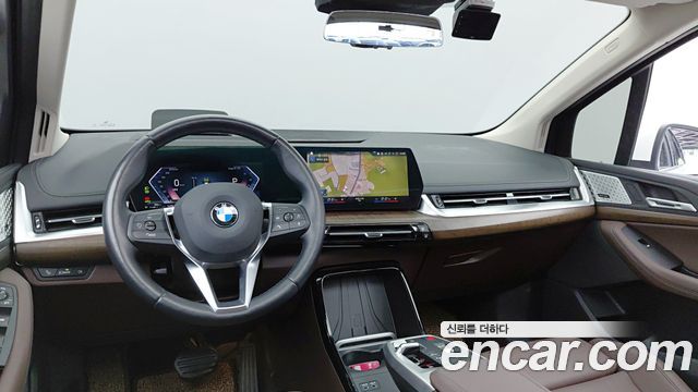 BMW 2 Series Active Tourer (U06) 220i Luxury 2024 — фото 5